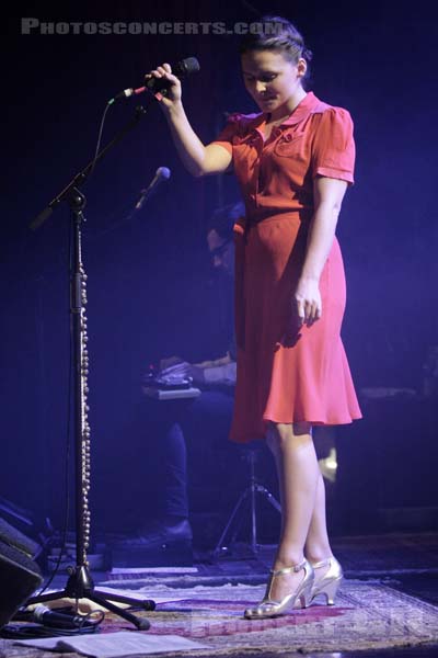 EMILIANA TORRINI - 2009-01-30 - PARIS - Le Bataclan - 